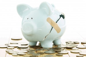 broken-piggy-bank-loose-change
